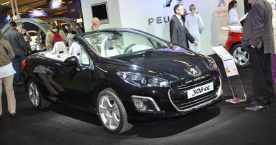 Sport et glamour chez Peugeot