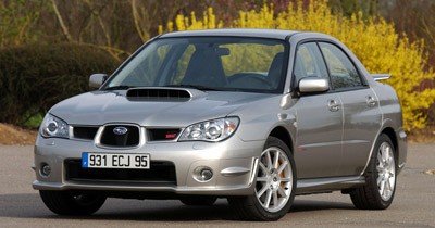 Subaru Impreza STI Club : moins de frime mais toujours la forme !