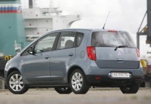 Mitsubishi Colt vii