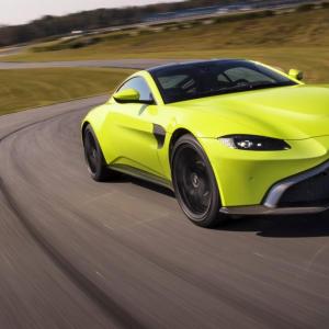 Nouvelle Aston Martin Vantage : toutes griffes dehors