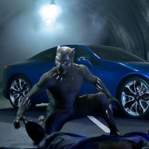 Super Bowl : Lexus se la joue super-héros avec Black Panther