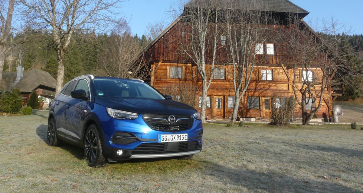 Opel Grandland X Hybrid4 : les images de notre essai du crossover hybride et rechargeable
