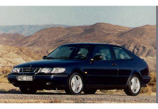 Saab 900 Coupe