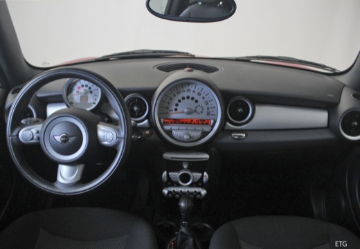 Fiche Technique Mini Mini 16 D 110 Cooper Pack Chili 3 Portes D