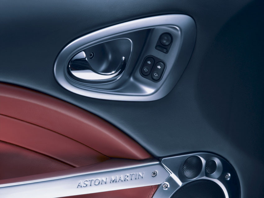  - Aston martin Vanquish S