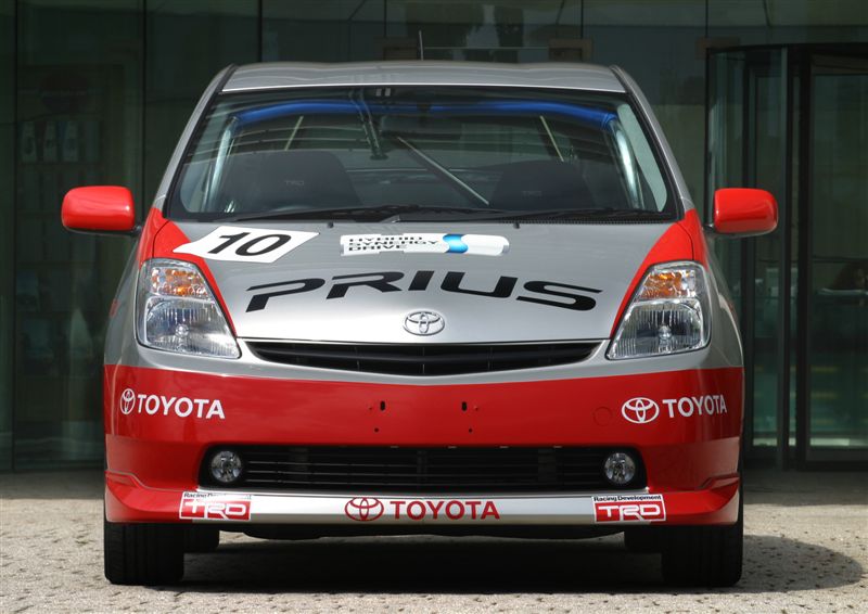 - Toyota Prius GT