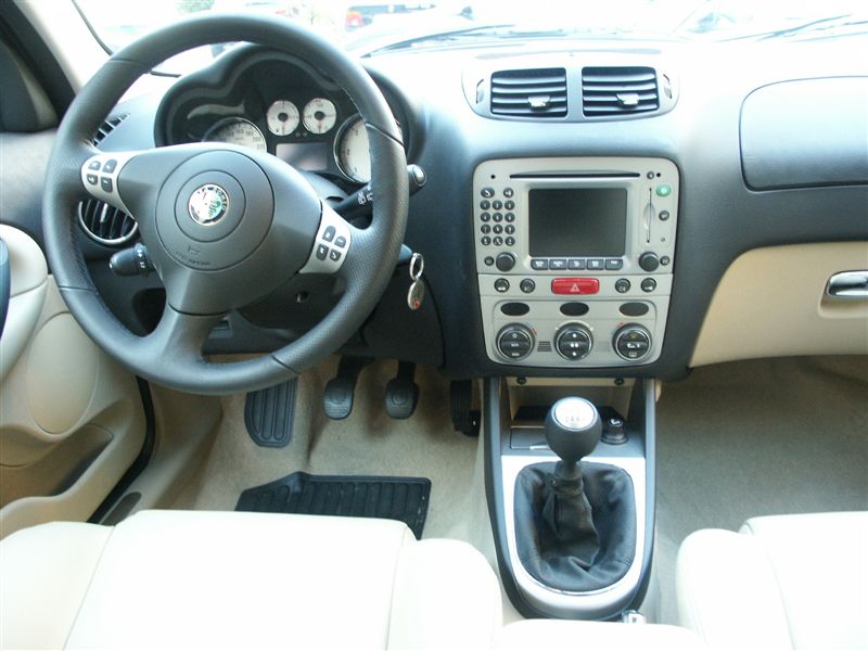  - Alfa Romeo 147 Jtd 150
