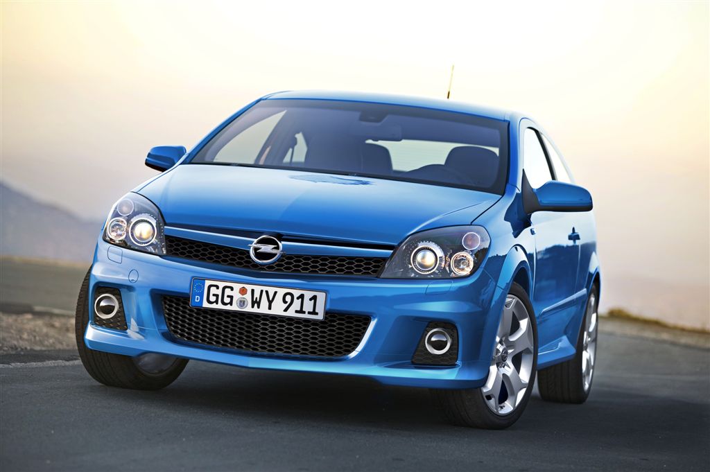  - Opel Astra OPC modèle 2005