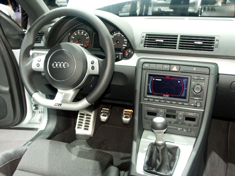  - Audi RS4