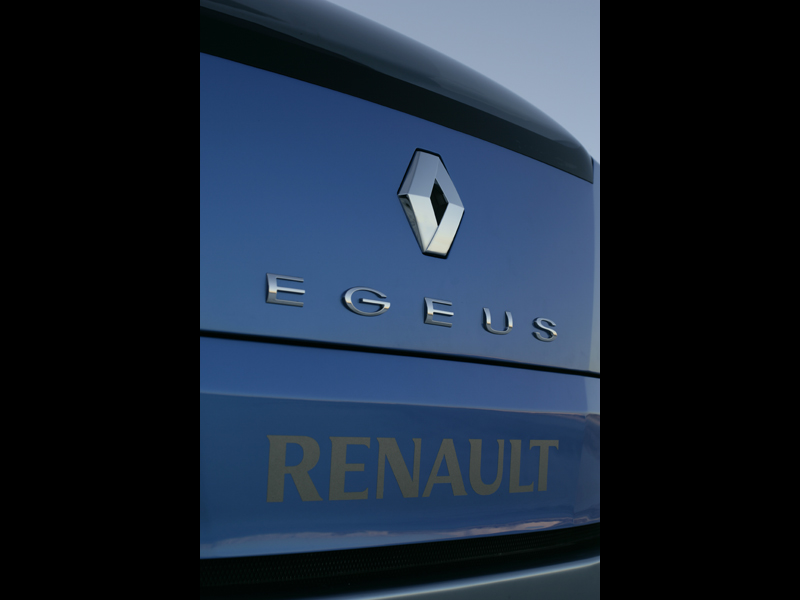  - Renault Egeus
