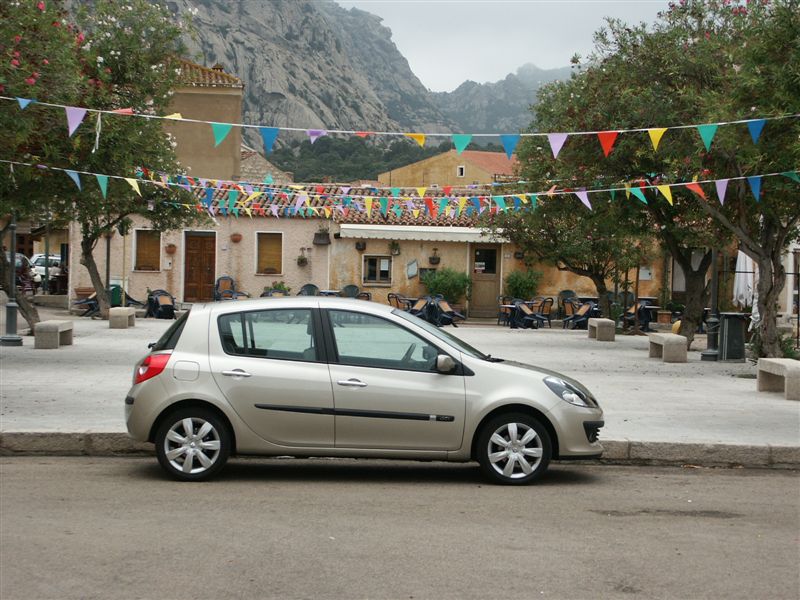 - Renault Clio III