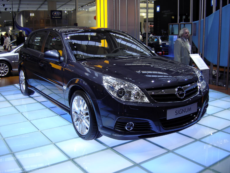  - Opel Signum 2005
