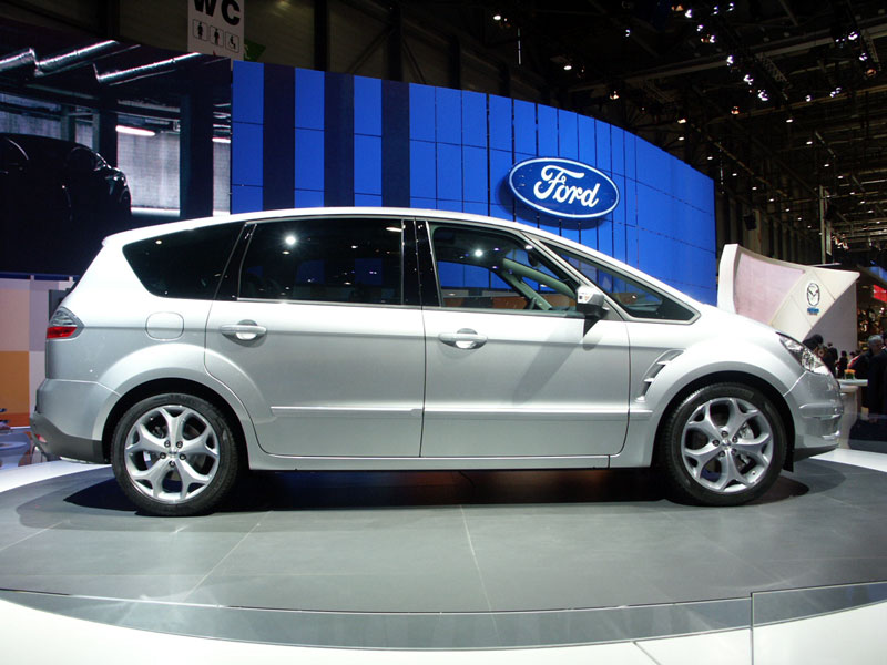  - Ford S-Max