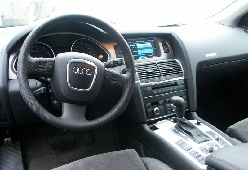  - Audi Q7