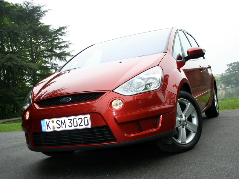  - Ford S-MAX 2.5T