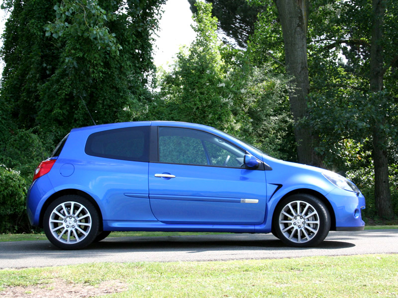  - Renault Clio III RS
