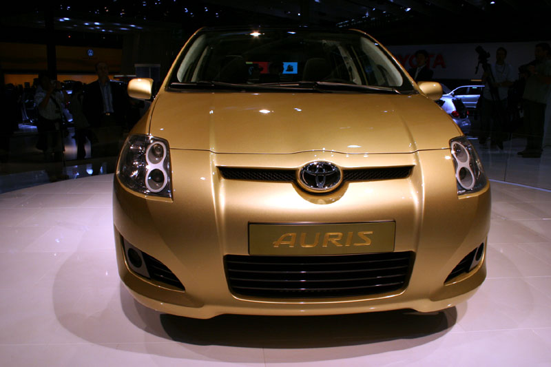  - Toyota Auris