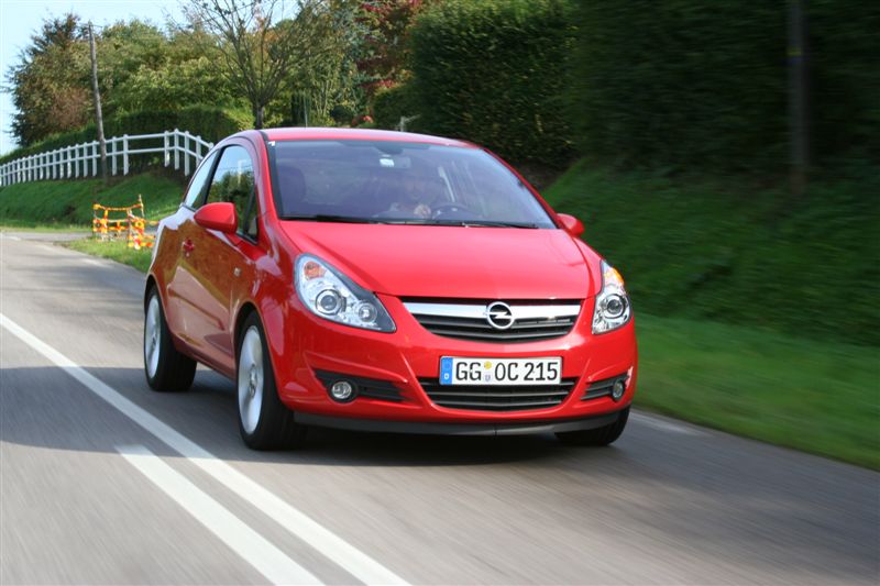  - Opel Corsa 1.4 Twinport Sport 90 ch (2007)