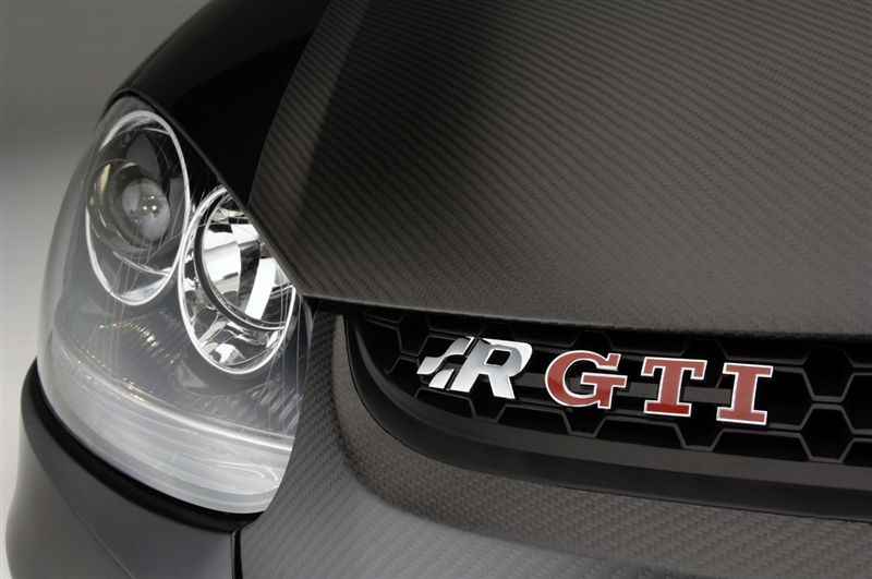  - VW Golf R GTI