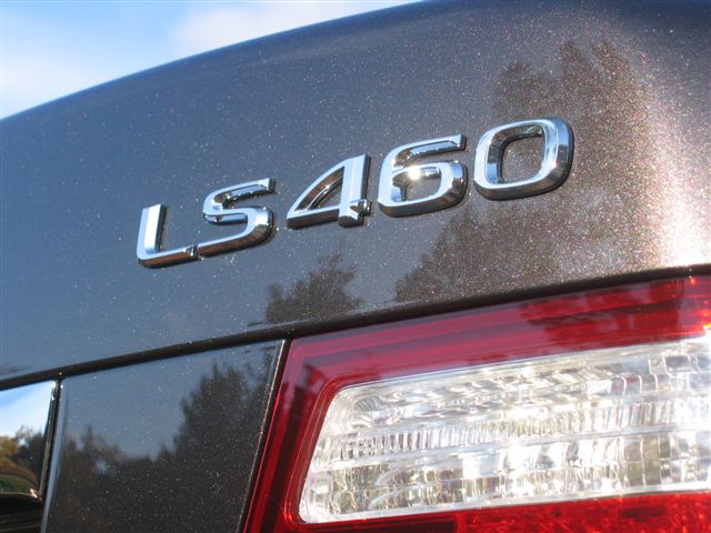  - Lexus LS460