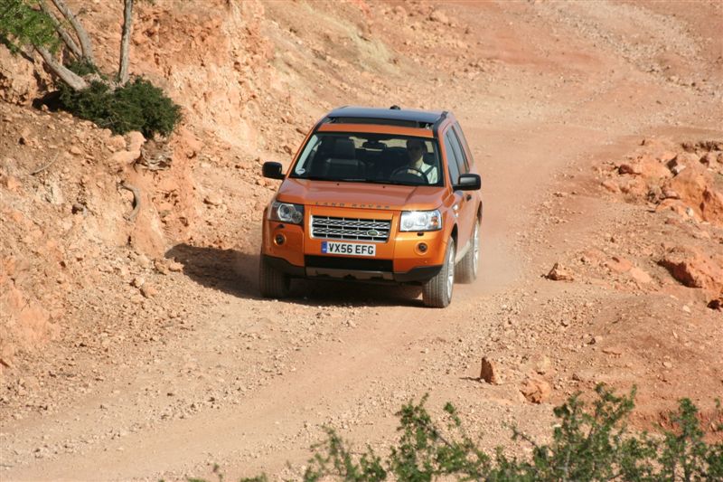  - Land Rover Freelander 2