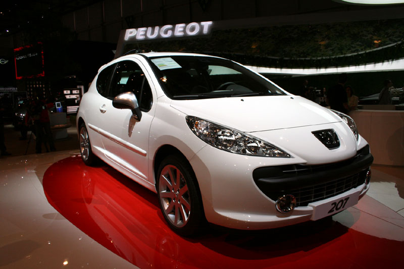  - Peugeot 207 RC