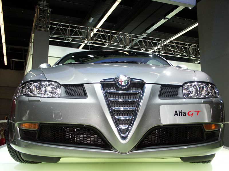  - Alfa Roméo GT Coupé