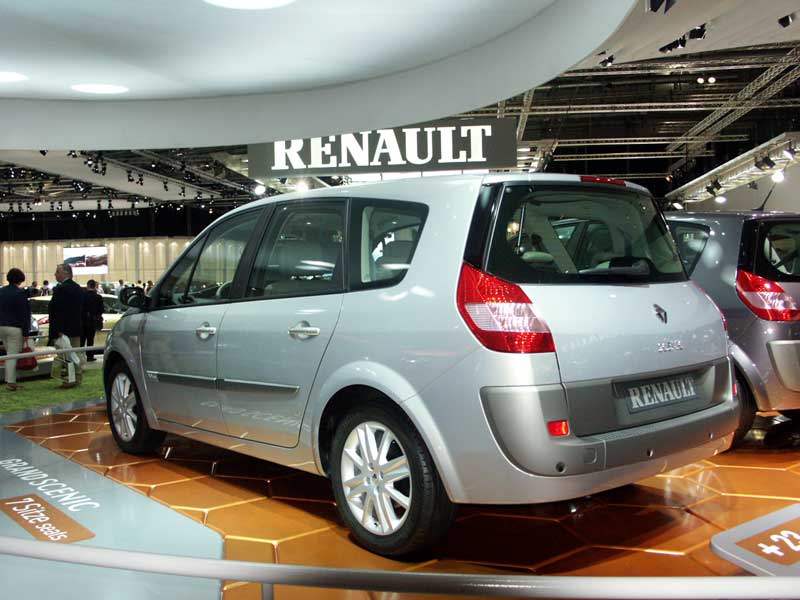  - Renault Grand Scenic