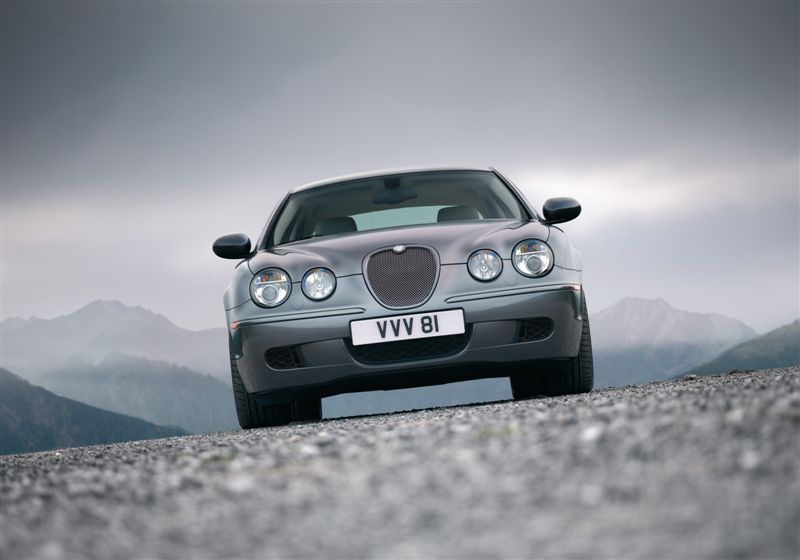  - Jaguar S-Type 2004