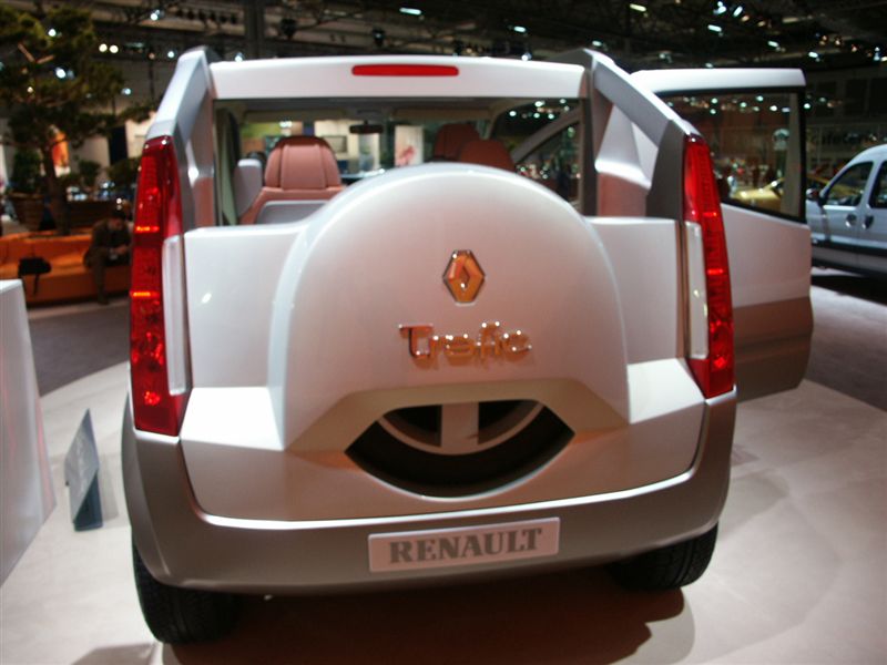  - Renault Deck Up
