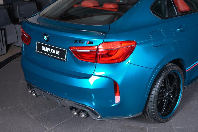  - BMW X6M par BMW Abu Dhabi