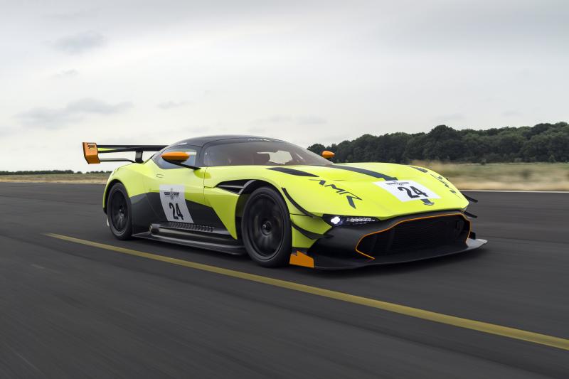  - Aston Martin Vulcan AMR Pro