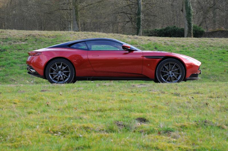  - Aston Martin DB11 (essai - 2017)