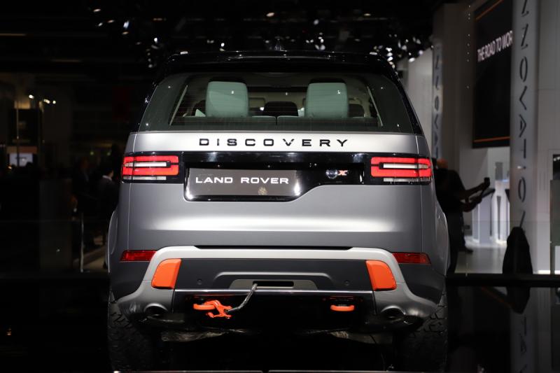  - Land Rover Discovery SVX