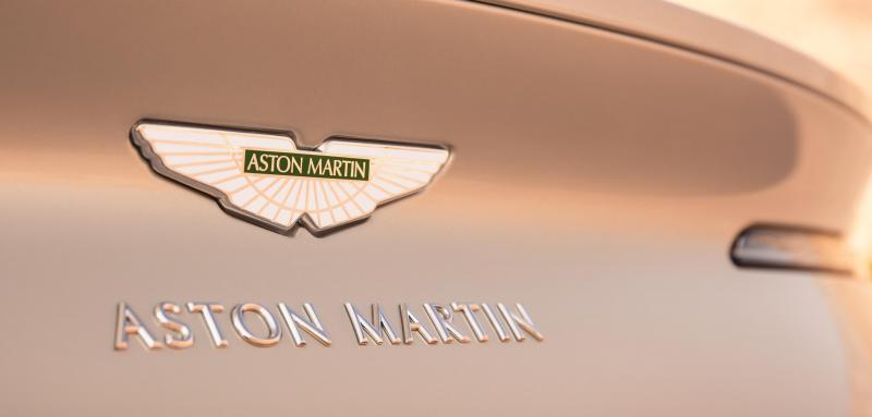 Aston Martin DB11 Volante