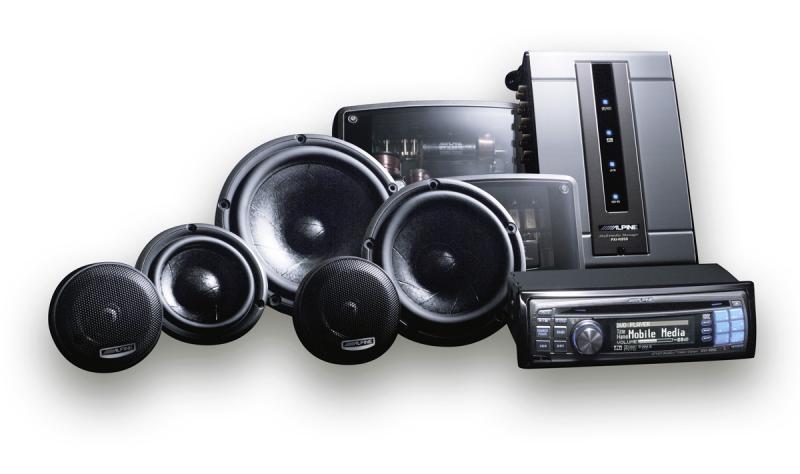 Alpine Electronics 50 ans de car audio