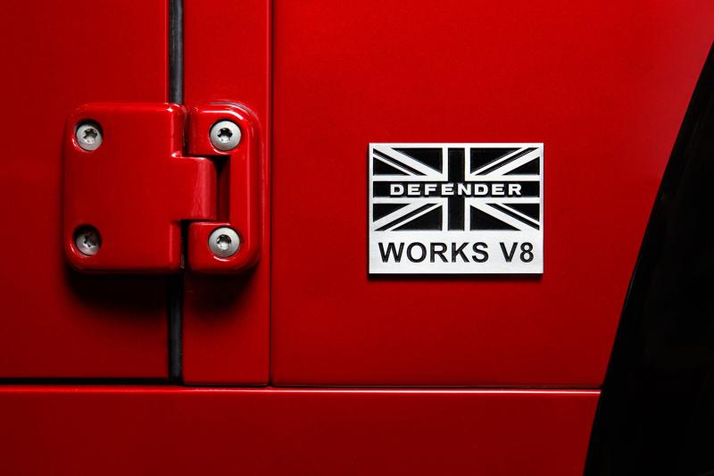 - Land Rover Defender V8 Works