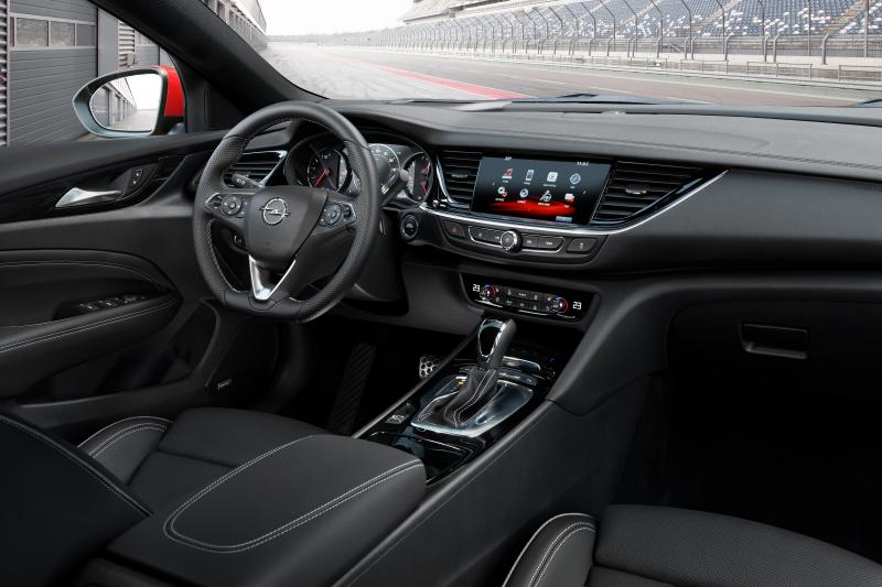 Opel Insignia GSi (essai - 2018)