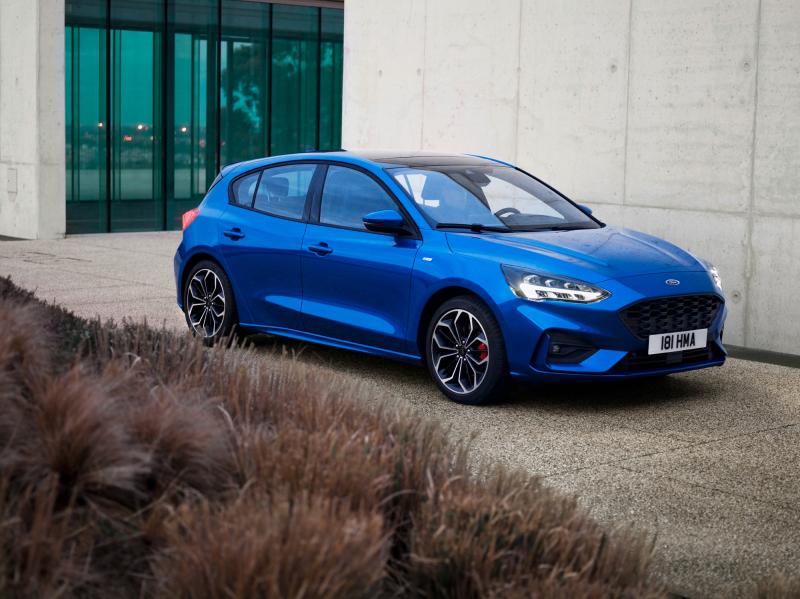  - Ford Focus ST Line (reveal - 2018)