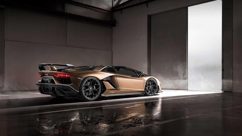  - Lamborghini Aventador SVJ Roadster