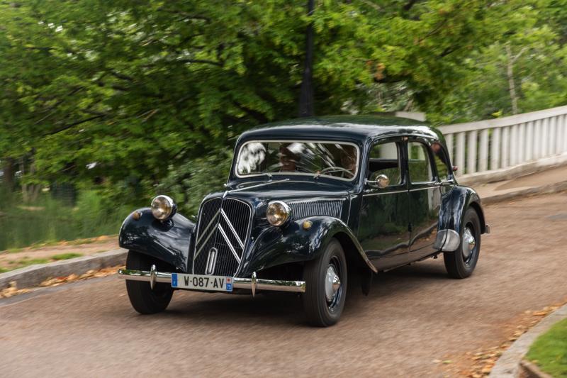  - 100 ans de confort | Les Citroën Traction Avant en images 