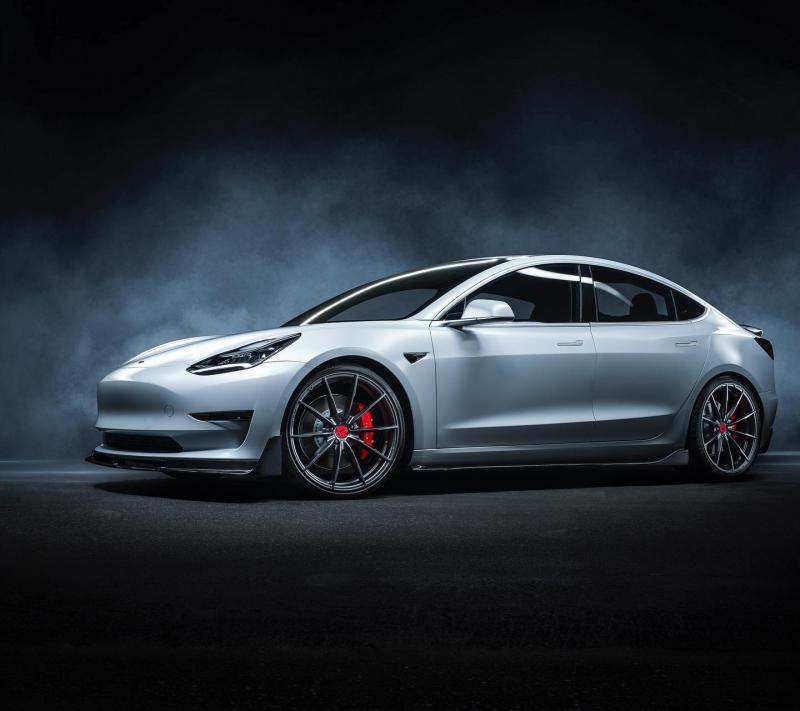 Tesla Model 3 | les photos officielles du kit Vorsteiner