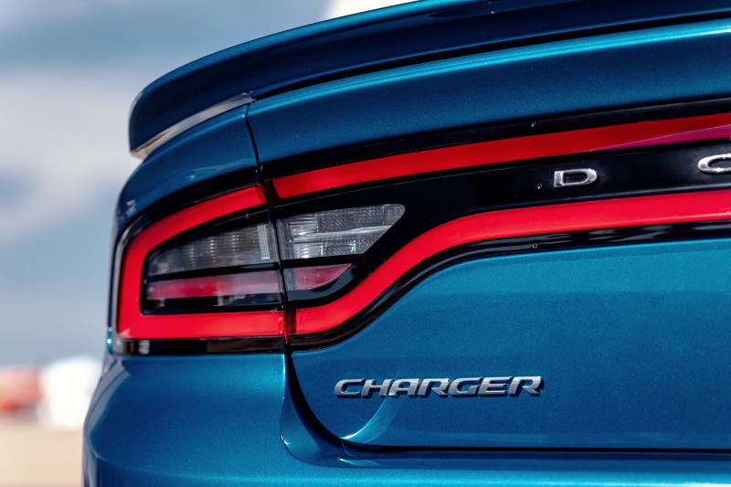  - Dodge Charger | les photos officielles des versions SRT Hellcat et Scat Pack