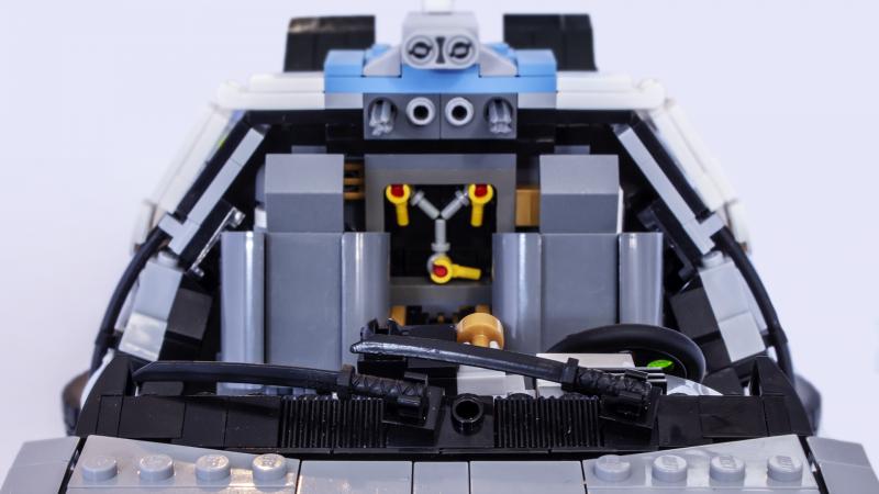  - Delorean DMC-12 de “Retour vers le futur” l Les photos du modèle en Lego