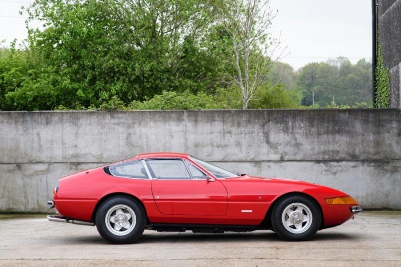  - Ferrari 365 GTB /4 Daytona ayant appartenu à Elton John en vente
