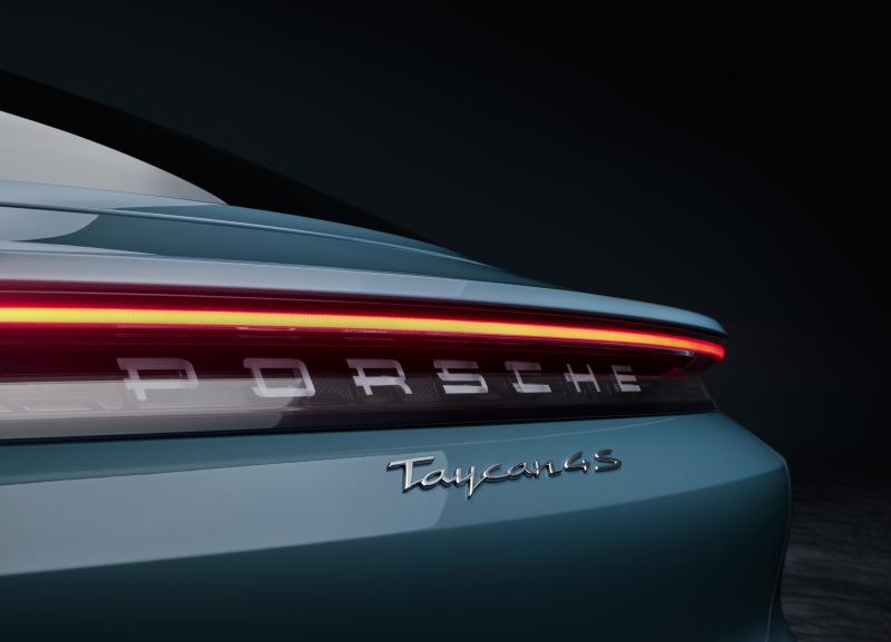 Porsche Taycan 4S | les photos officielles de la berline coupé 4 portes
