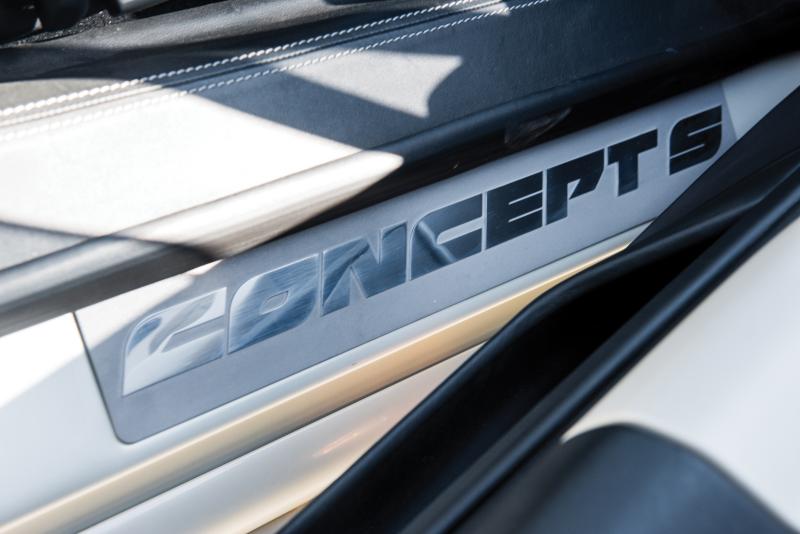 Lamborghini Concept S | Les photos officielles du spyder unique à vendre aux enchères