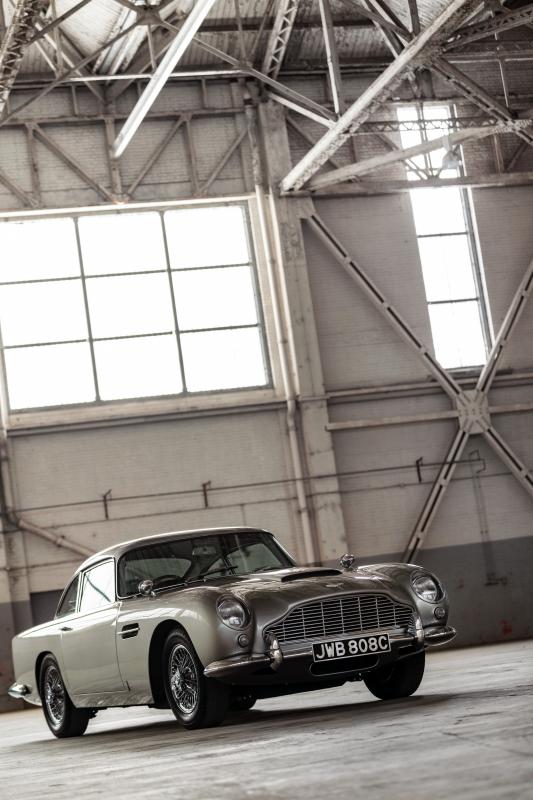  - Mourir peut attendre | James Bond de retour au volant de l'Aston Martin DB5