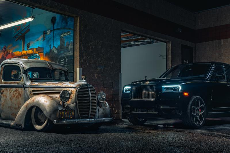 Rolls-Royce Cullinan Black Badge | Les photos de l’exposition “King of the Night” à Los Angeles