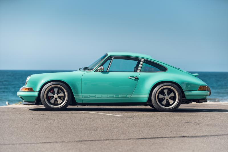  - Porsche 911 Malibu by Singer | Les photos de la sportive à vendre chez RM Sotheby’s